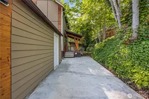 21216 Des Moines Memorial Dr, Des Moines, WA 98198 - Photo 3