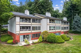 23403 Lakeview Dr, Mountlake Terrace, WA 98043 - Photo 1