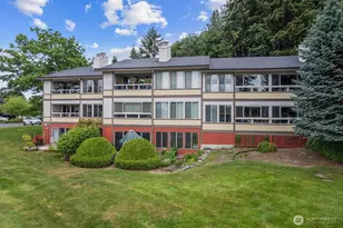 23403 Lakeview Dr, Mountlake Terrace, WA 98043 - Photo 29