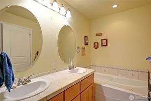 237 Heather Dr, Camano Island, WA 98282 - Photo 27