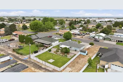 209 W 5th Street, Warden, WA 98857 - Photo 33