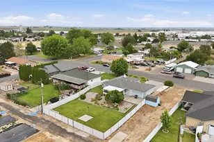 209 W 5th St, Warden, WA 98857 - Photo 33