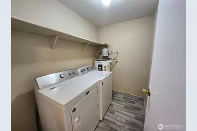 215 100th Street SW #B-204, Everett, WA 98204 - Photo 15