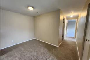 215 100th Street SW, Everett, WA 98204 - Photo 7