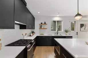 6233 Carleton Ave S, Seattle, WA 98108 - Photo 11
