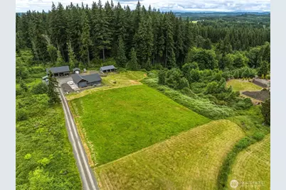 255 Twin Peak Drive, Castle Rock, WA 98611 - Photo 11