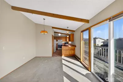 5005 Dundee Drive, Anacortes, WA 98221 - Photo 9