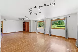 1805 80th St E, Tacoma, WA 98404 - Photo 9