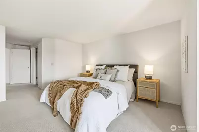 480 S State Street #204, Bellingham, WA 98225 - Photo 19