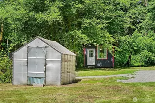 16097 109th Ave SW, Vashon, WA 98070 - Photo 21