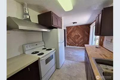 4340 Hamilton Drive, Oak Harbor, WA 98277 - Photo 17