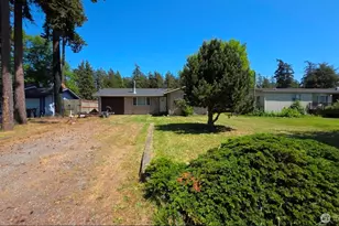 4340 Hamilton Dr, Oak Harbor, WA 98277 - Photo 7
