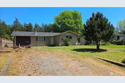 4340 Hamilton Drive, Oak Harbor, WA 98277 - Photo 5