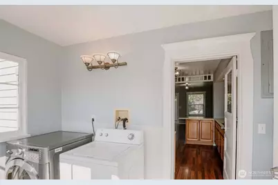 2218 Summit Avenue, Everett, WA 98201 - Photo 25