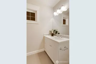1914 108th Avenue SE, Bellevue, WA 98004 - Photo 19