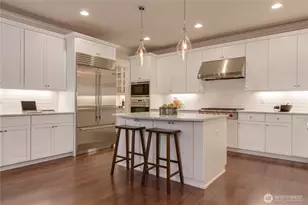 1914 108th Ave SE, Bellevue, WA 98004 - Photo 5