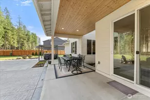 18905 129th St E, Bonney Lake, WA 98391 - Photo 31