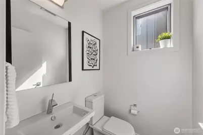 311 14th Avenue E #A, Seattle, WA 98112 - Photo 23