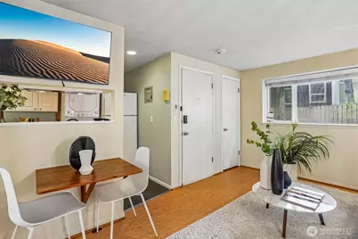 3624 Whitman Avenue N #1, Seattle, WA 98103 - Photo 7