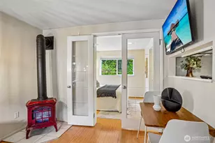 3624 Whitman Ave N, Seattle, WA 98103 - Photo 13