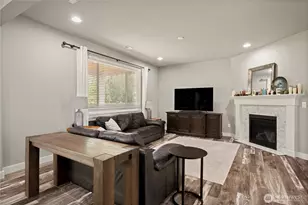 18720 139th St E, Bonney Lake, WA 98391 - Photo 5