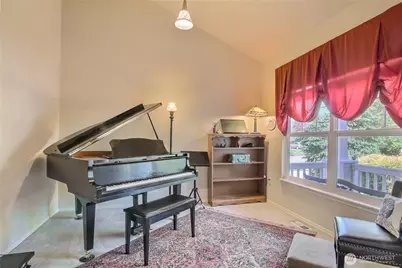 3202 Parkside Circle NE, Tacoma, WA 98422 - Photo 9