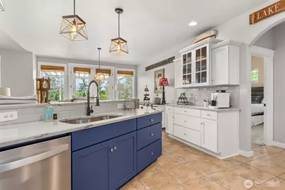341 W Reeves Hill Drive, Shelton, WA 98584 - Photo 11