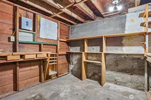 3920 Ashworth Ave N, Seattle, WA 98103 - Photo 31