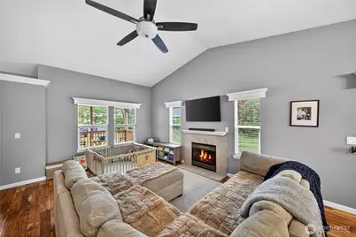 1298 NE Riksen Way, Oak Harbor, WA 98277 - Photo 3