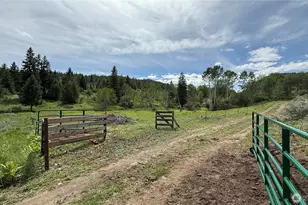 1066A Ellemeham Mountain Rd, Oroville, WA 98844 - Photo 17