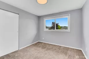 24415 14th Ave S, Des Moines, WA 98198 - Photo 5