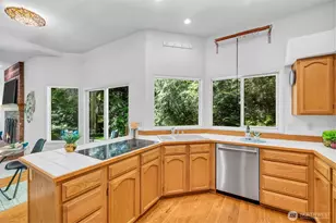 3255 Sierra Ct SW, Issaquah, WA 98027 - Photo 21