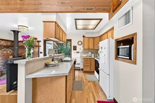 1907 194th St, Long Beach, WA 98631 - Photo 5