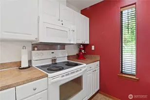 290 E Budd Dr, Shelton, WA 98584 - Photo 9