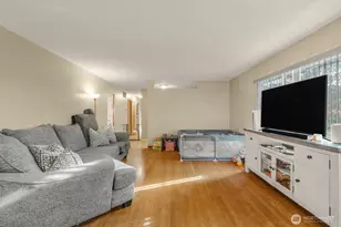 2128 44th Ave, Longview, WA 98632 - Photo 9