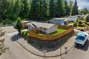 12117 179th Ave SE, Renton, WA 98059 - Photo 29