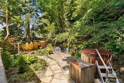 4000 SW Myrtle Street, Seattle, WA 98136 - Photo 31