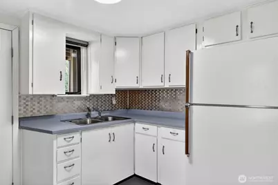 17830 116th Avenue SE, Renton, WA 98058 - Photo 11