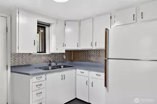 17830 116th Ave SE, Renton, WA 98058 - Photo 11