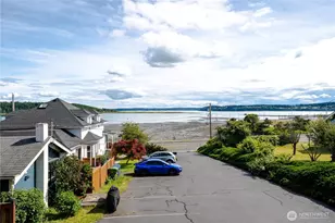 1199 9th Ave, Oak Harbor, WA 98277 - Photo 3