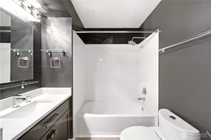 232 Belmont Ave E, Seattle, WA 98102 - Photo 21