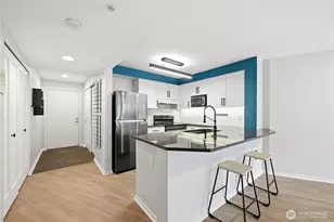 232 Belmont Ave E, Seattle, WA 98102 - Photo 9