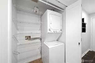 232 Belmont Ave E, Seattle, WA 98102 - Photo 25