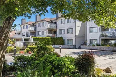 2760 76th Avenue SE #407, Mercer Island, WA 98040 - Photo 1