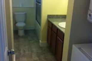 805 S Donovan St, Seattle, WA 98108 - Photo 5