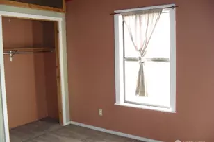 805 S Donovan St, Seattle, WA 98108 - Photo 9