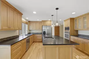 26032 SE 39th Way, Sammamish, WA 98029 - Photo 5