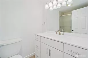 2201 3rd Ave, Seattle, WA 98121 - Photo 15