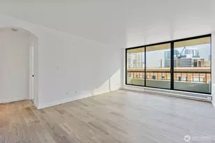 2201 3rd Ave, Seattle, WA 98121 - Photo 5