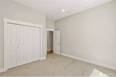 9307 NE 173rd Street, Bothell, WA 98011 - Photo 29
